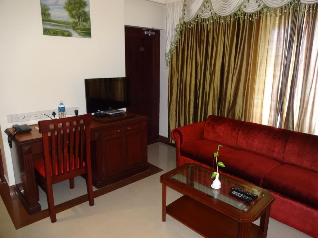 Westway Hotel Kozhikode Extérieur photo