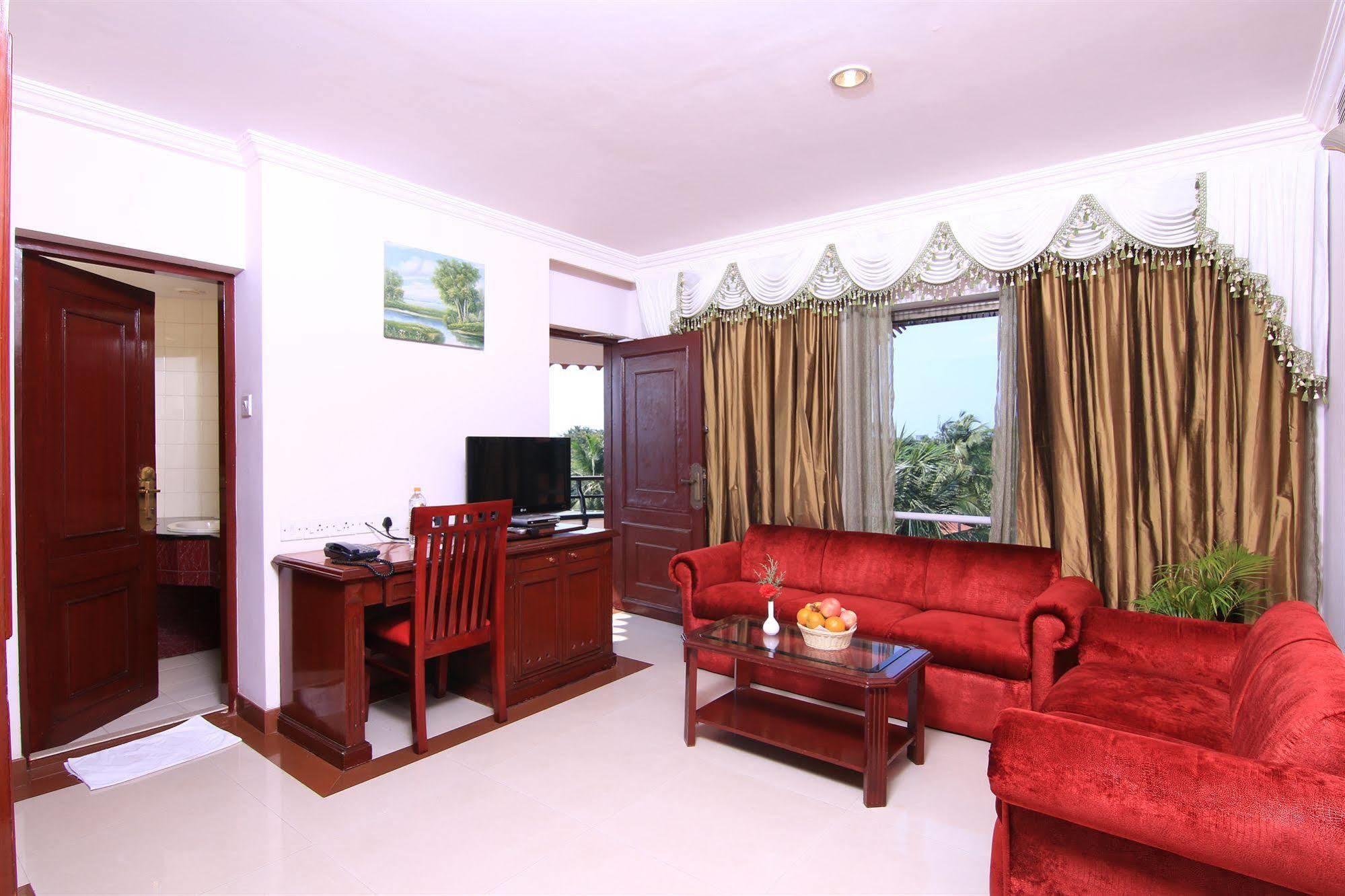 Westway Hotel Kozhikode Extérieur photo
