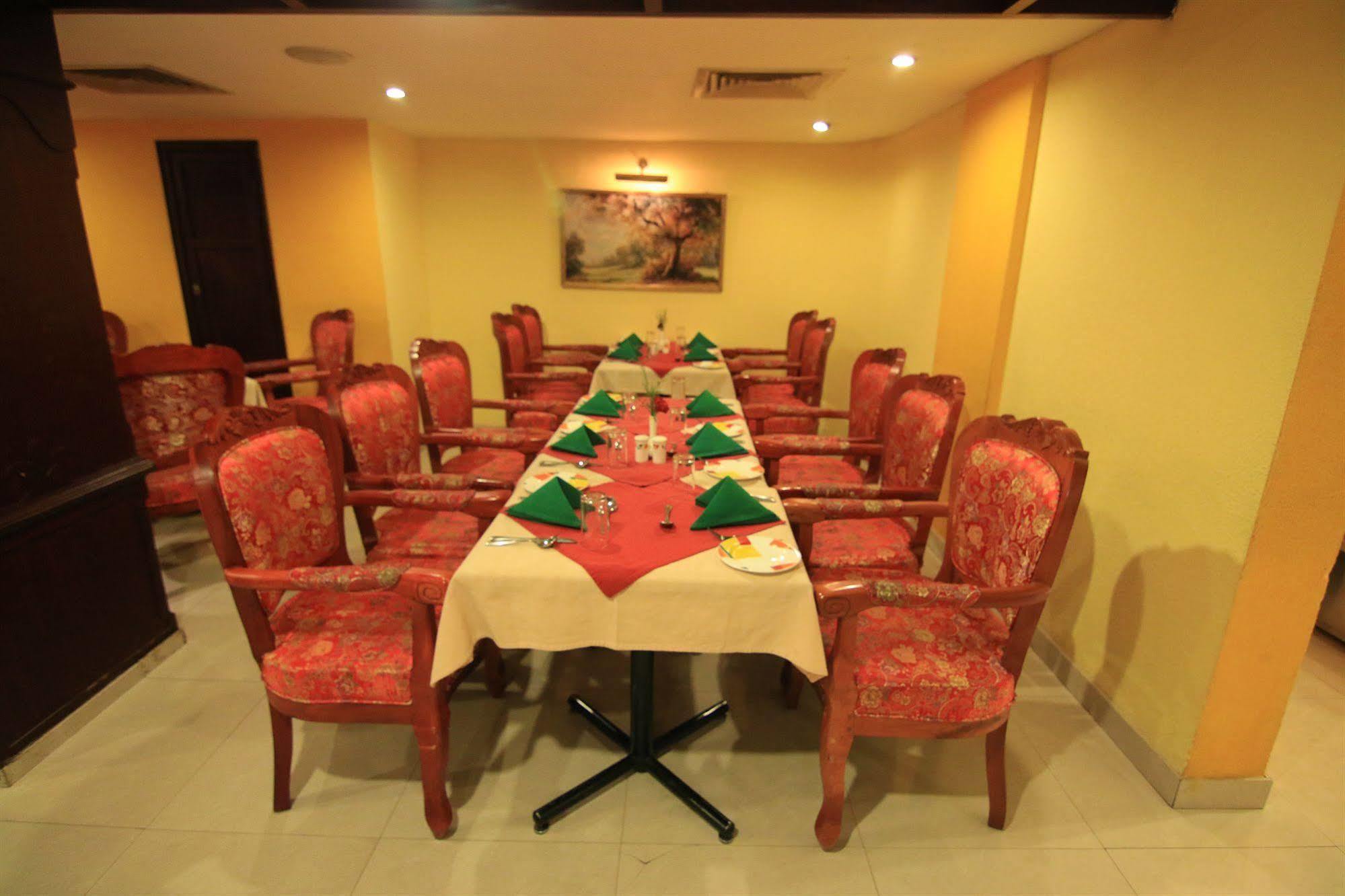 Westway Hotel Kozhikode Extérieur photo