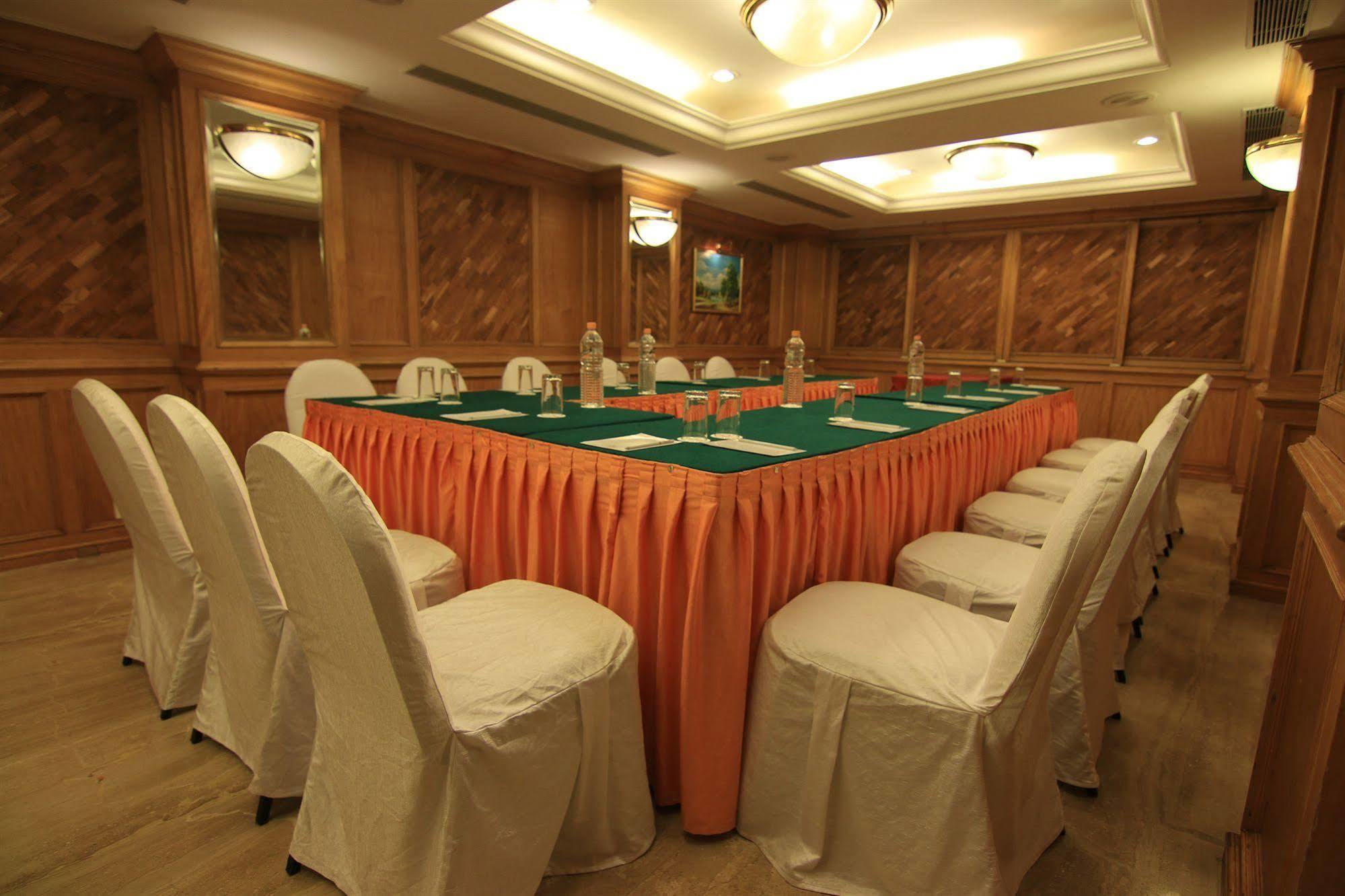 Westway Hotel Kozhikode Extérieur photo