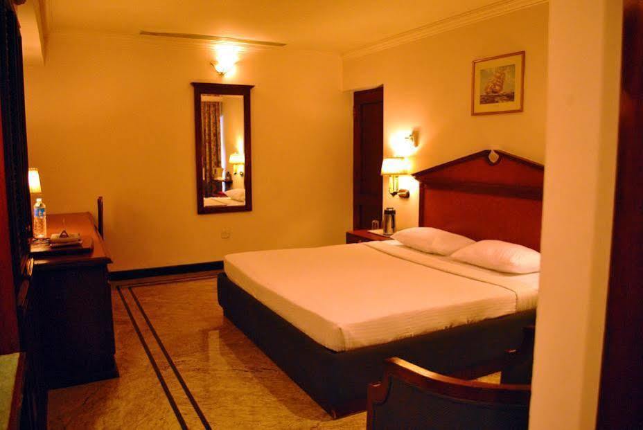 Westway Hotel Kozhikode Extérieur photo